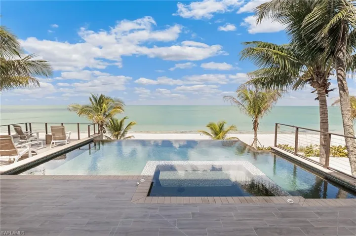 Large elevated pool deck and spa