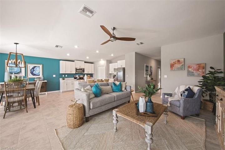 17730  PARADISO  WAY, North Fort Myers, FL 33917