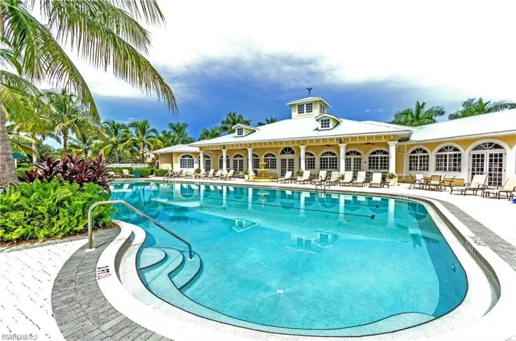 Resort Style Pool