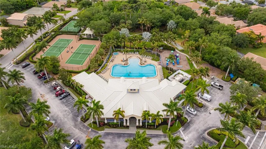 Clubhouse & Amenities