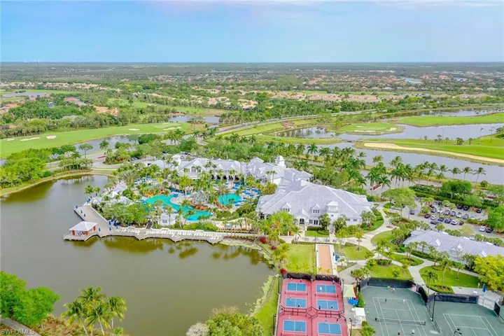 9142  Cherry Oaks  LN, Naples, FL 34114