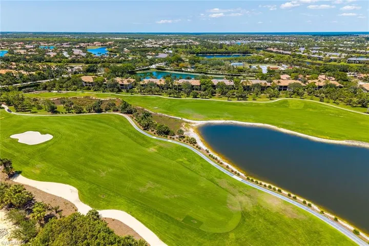 9142  Cherry Oaks  LN, Naples, FL 34114