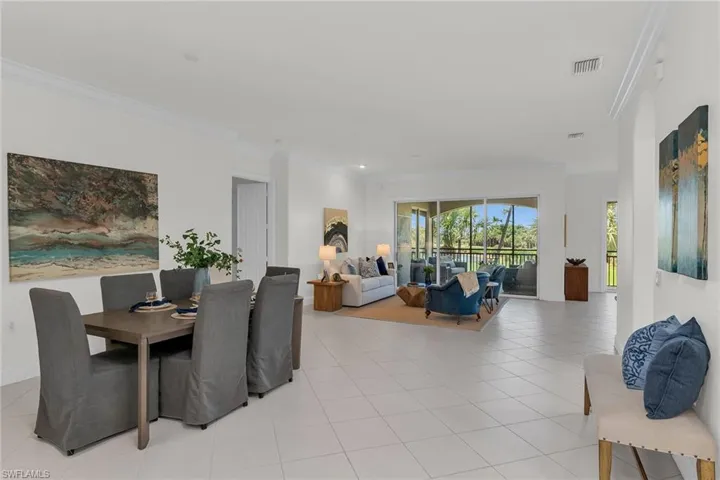 9142  Cherry Oaks  LN, Naples, FL 34114
