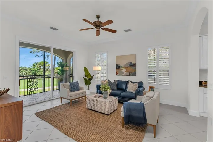 9142  Cherry Oaks  LN, Naples, FL 34114