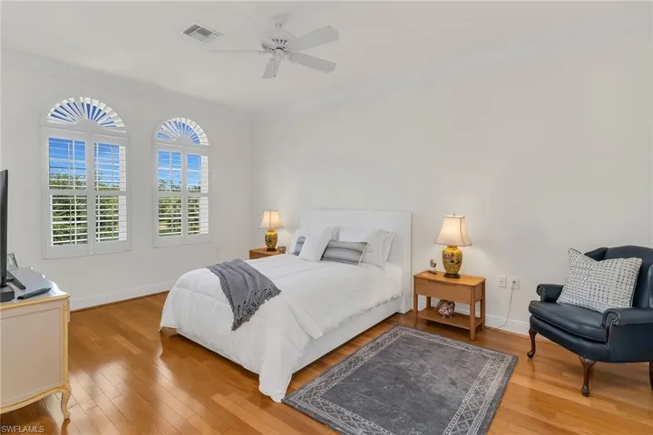 9142  Cherry Oaks  LN, Naples, FL 34114