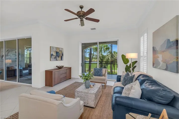 9142  Cherry Oaks  LN, Naples, FL 34114