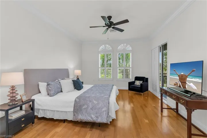 9142  Cherry Oaks  LN, Naples, FL 34114