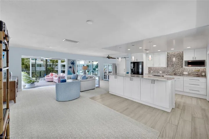 388 Harbour Dr 388, Naples, Florida 34103