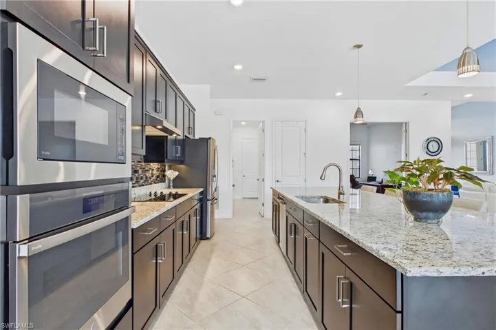 11718 Canopy Loop, Fort Myers, Florida 33913