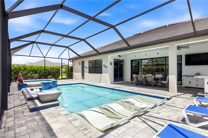 11718 Canopy Loop, Fort Myers, Florida 33913