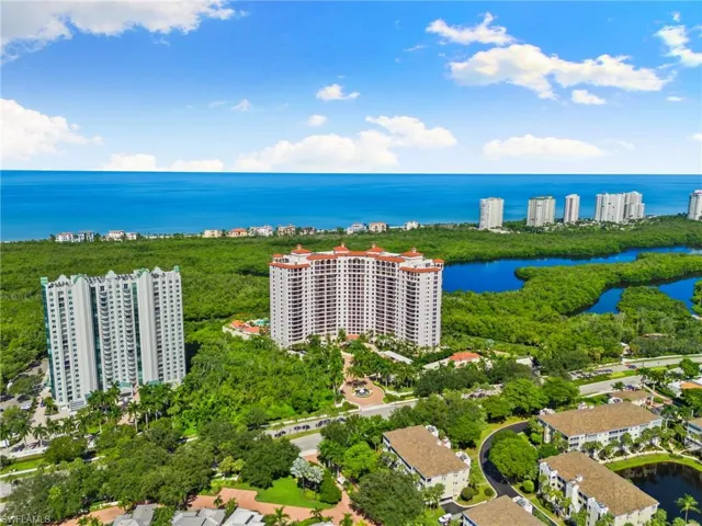 7575 Pelican Bay Blvd # 402, Naples Fl 34108