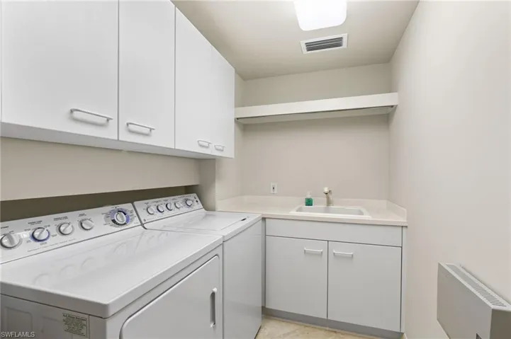 Oversized Laundry Room