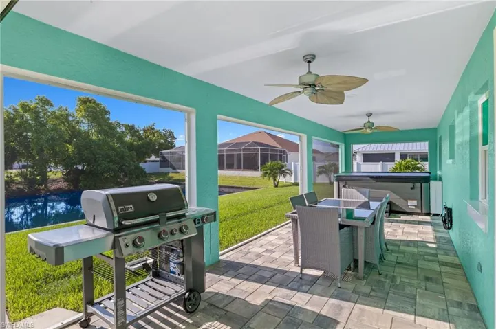 1223 Sw 2nd Ave, Cape Coral Fl 33991