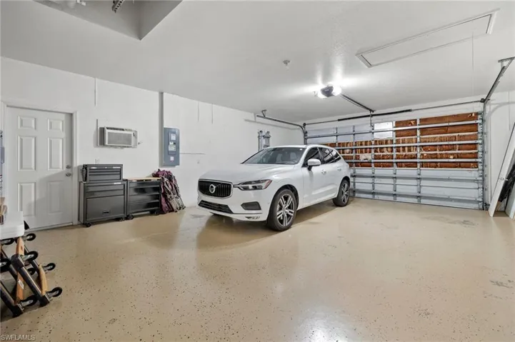 Oversized Garage
