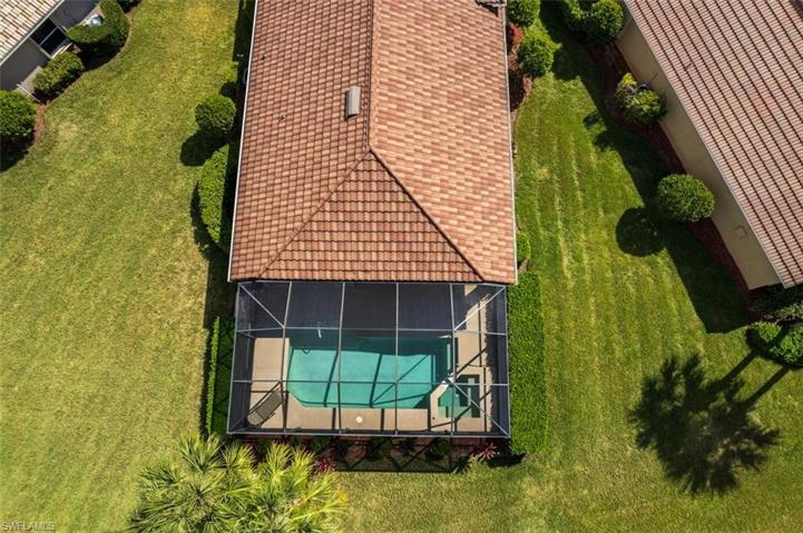 New metal roof in 2020 - lots of room in your back yard between houses