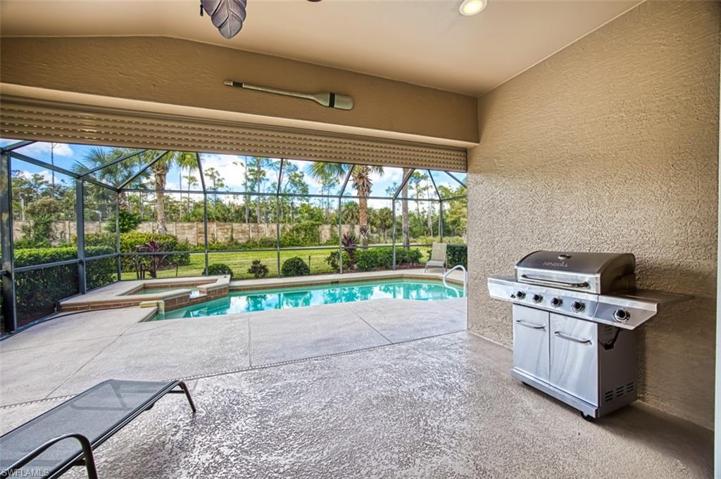 NW Exterior pool and spa