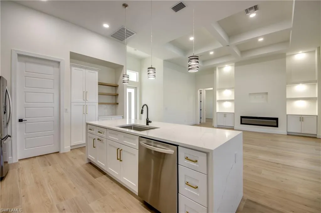 1723 Sw 2nd Ter, Cape Coral Fl 33991