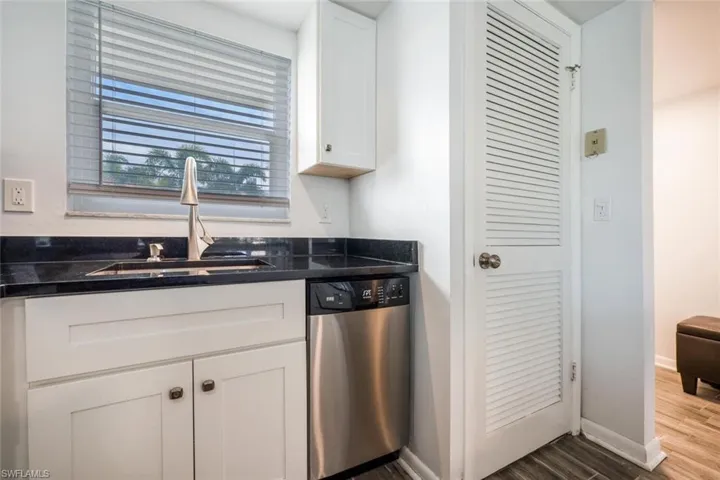 325 Charlemagne Blvd # A100, Naples Fl 34112