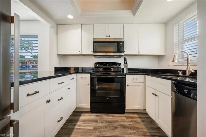 325 Charlemagne Blvd # A100, Naples Fl 34112
