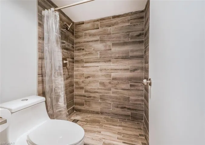 325 Charlemagne Blvd # A100, Naples Fl 34112