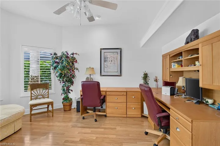 5278 Kensington High St, Naples, Florida 34105