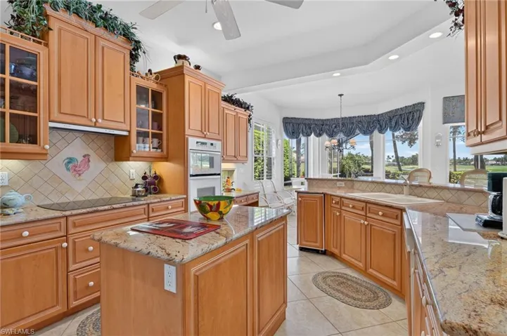 5278 Kensington High St, Naples, Florida 34105