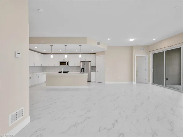 257  Indies Dr E  , Naples, FL 34114