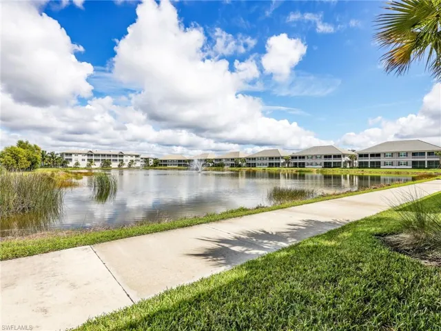 257  Indies Dr E  , Naples, FL 34114