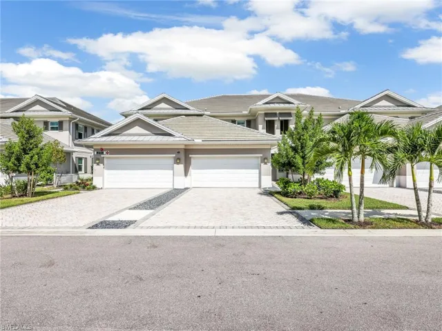 257  Indies Dr E  , Naples, FL 34114