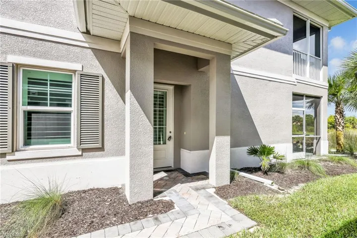 257  Indies Dr E  , Naples, FL 34114