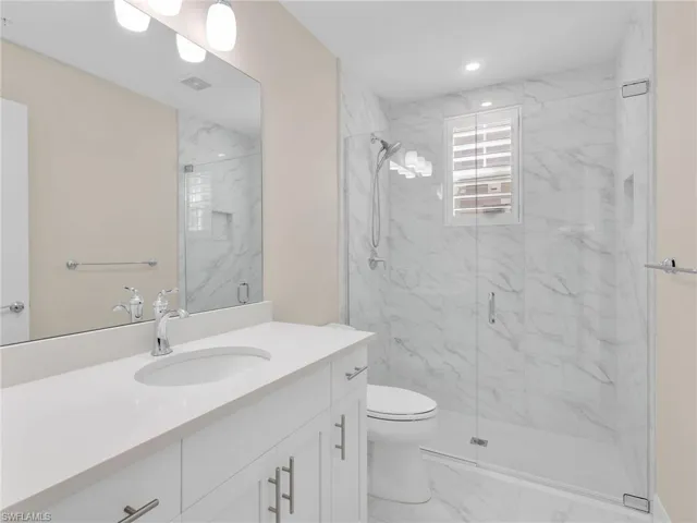 257  Indies Dr E  , Naples, FL 34114