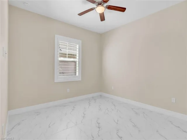 257  Indies Dr E  , Naples, FL 34114