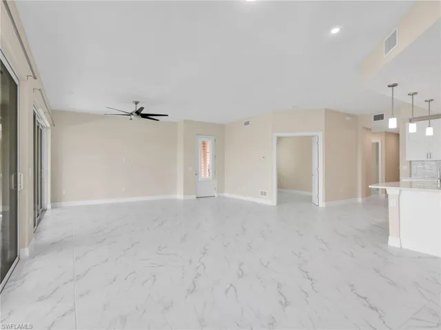 257  Indies Dr E  , Naples, FL 34114