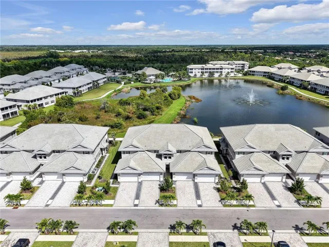257  Indies Dr E  , Naples, FL 34114