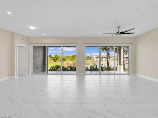 257  Indies Dr E  , Naples, FL 34114