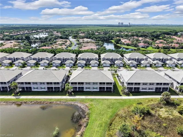 257  Indies Dr E  , Naples, FL 34114