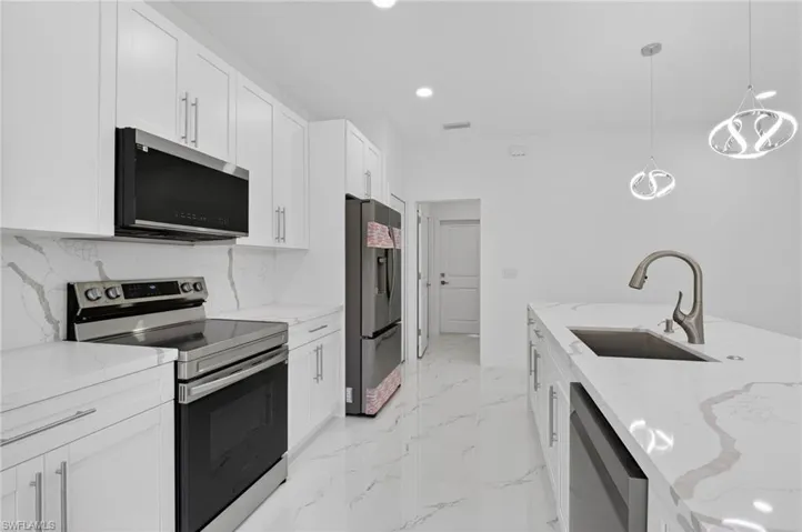 1103 E 7th St, Lehigh Acres, Florida 33972