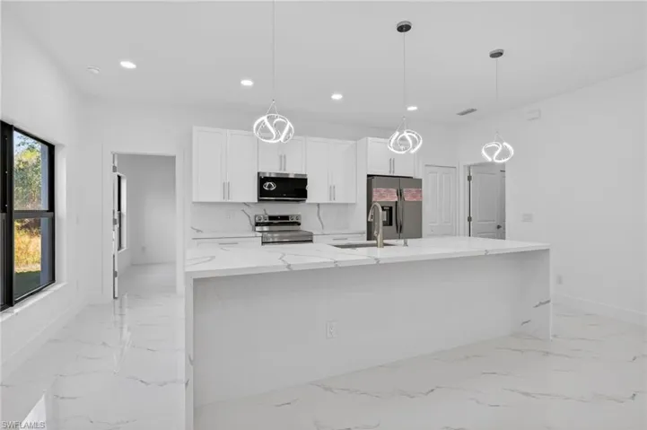 1103 E 7th St, Lehigh Acres, Florida 33972