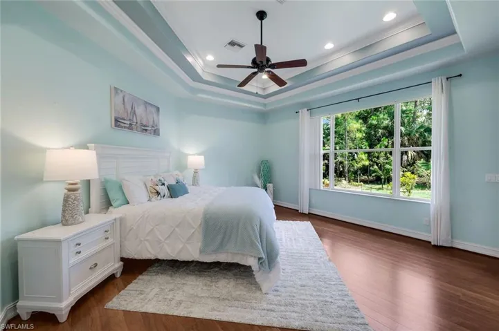 2661 Golden Gate Blvd W, Naples, Florida 34120
