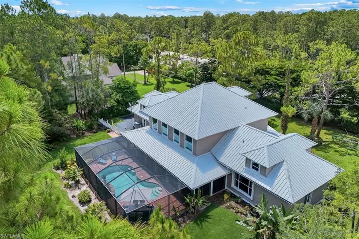 2661 Golden Gate Blvd W, Naples, Florida 34120