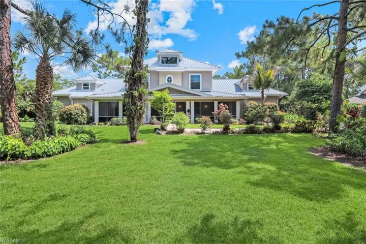 2661 Golden Gate Blvd W, Naples, Florida 34120