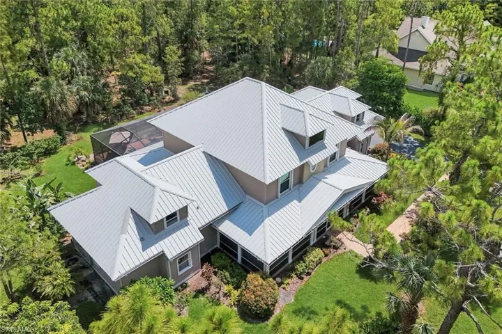 2661 Golden Gate Blvd W, Naples, Florida 34120