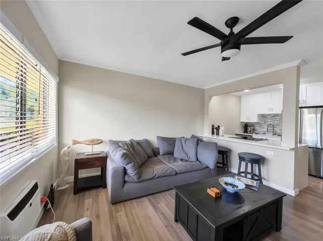 473 12th Ave S B6, Naples, Florida 34102