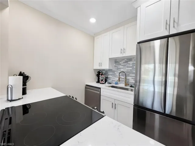 473 12th Ave S B6, Naples, Florida 34102