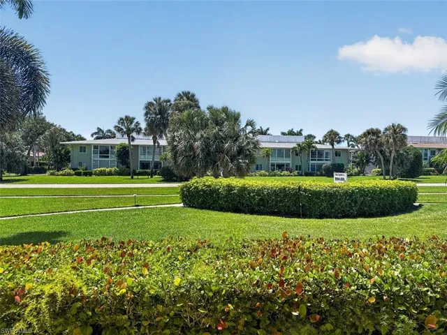 473 12th Ave S B6, Naples, Florida 34102