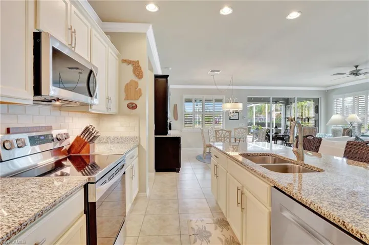28012 Quiet Water WAY, BONITA SPRINGS FL 34135