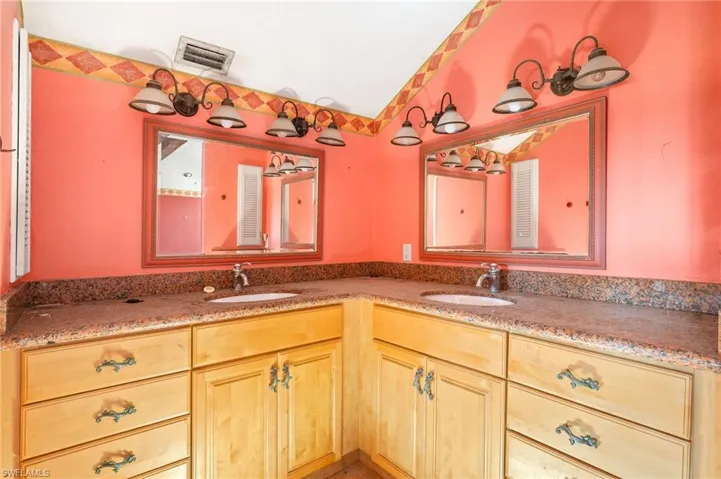 1866 Ardsley Way, Sanibel, Florida 33957