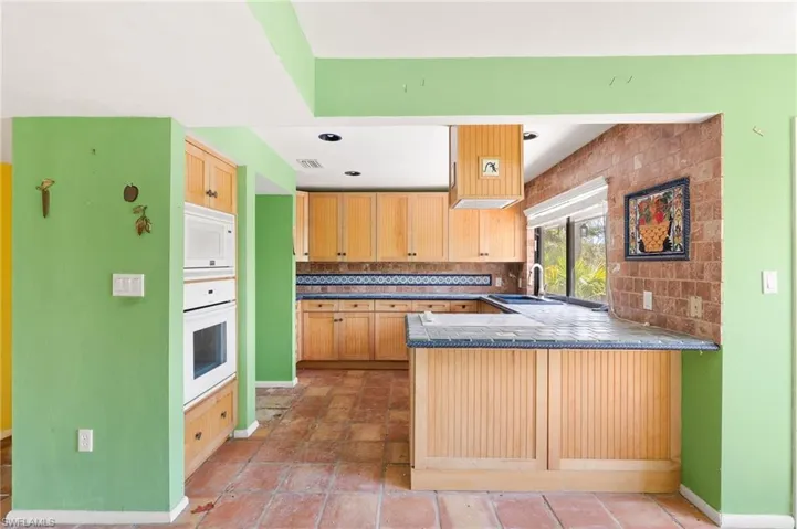 1866 Ardsley Way, Sanibel, Florida 33957