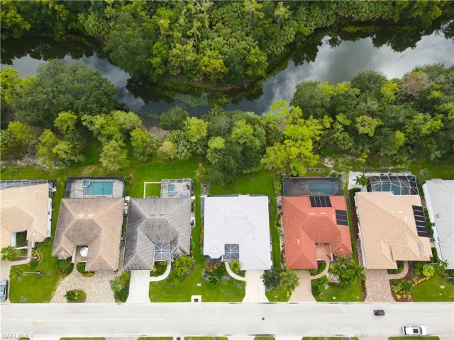 12767 Hunters Ridge Dr, Bonita Springs, Florida 34135