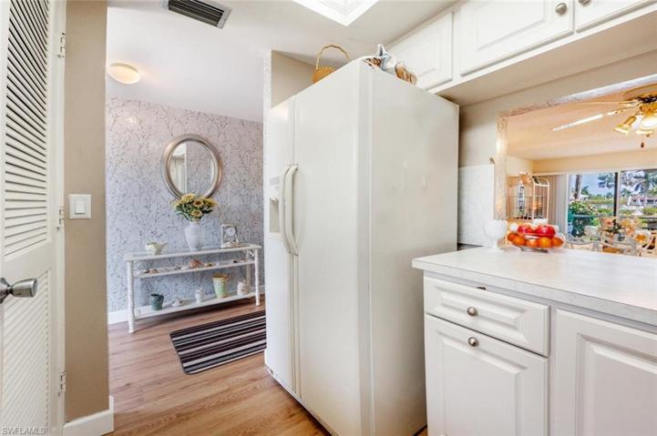 401 Charlemagne BLVD # B102, NAPLES FL 34112